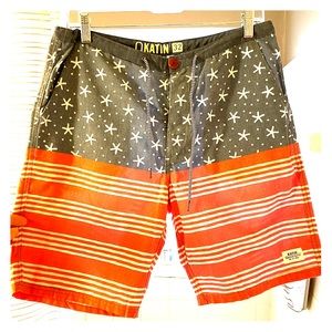 Katin men’s size 32 boardshorts